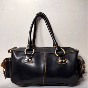 Women's black leather Mondani handbag